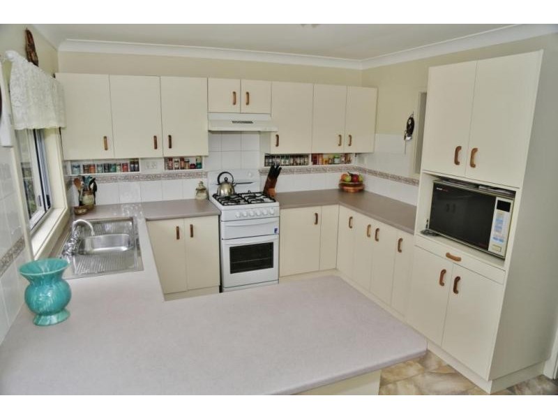 17 Victoria Street, Kurri Kurri NSW 2327