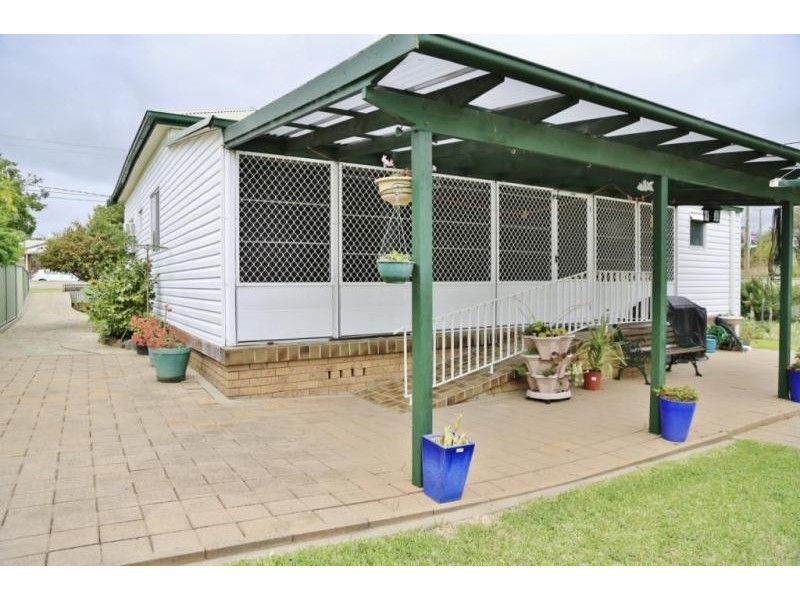 17 Victoria Street, Kurri Kurri NSW 2327