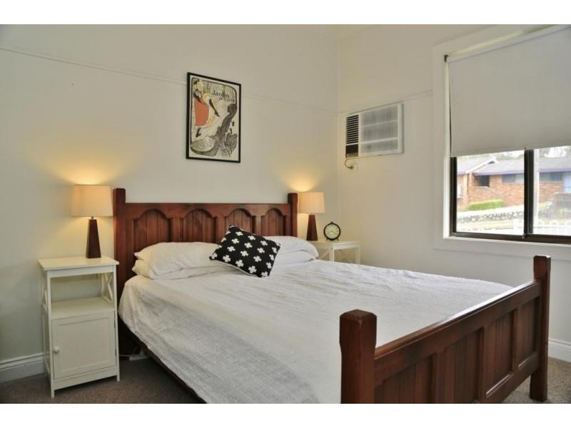 13 Cooper Street, Cessnock NSW 2325