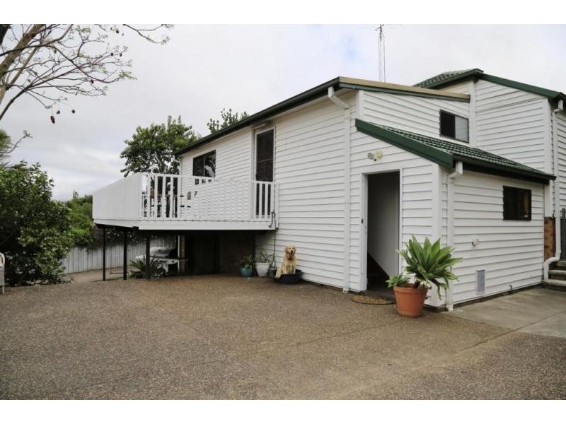 13 Cooper Street, Cessnock NSW 2325