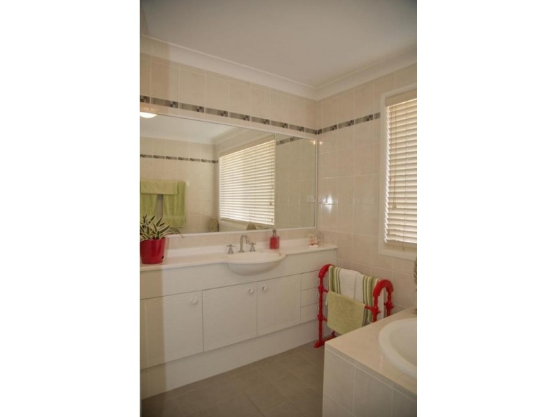 10 Radford Street, Heddon Greta NSW 2321