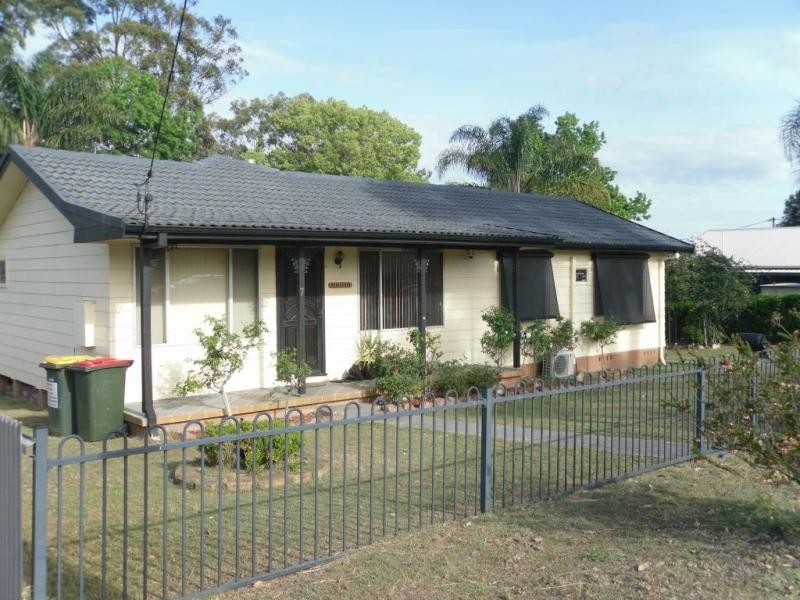 7 Orange Street, Abermain NSW 2326