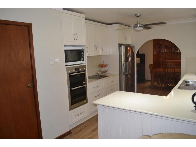 22 Ninth Street, Weston NSW 2326