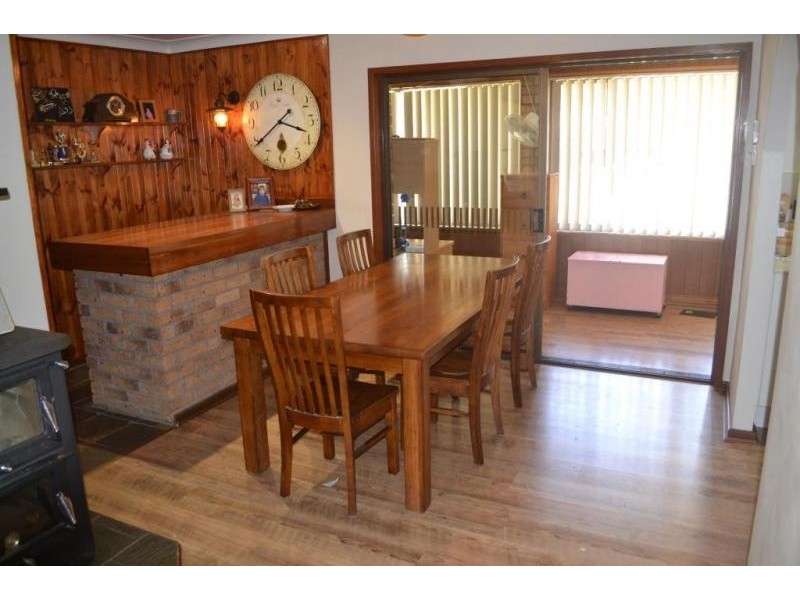 22 Ninth Street, Weston NSW 2326