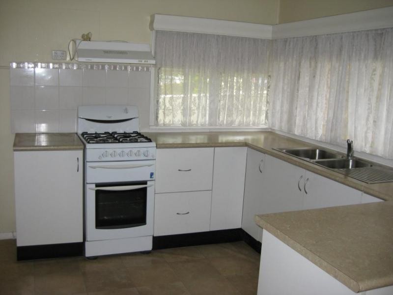 6 Third Street, Weston NSW 2326