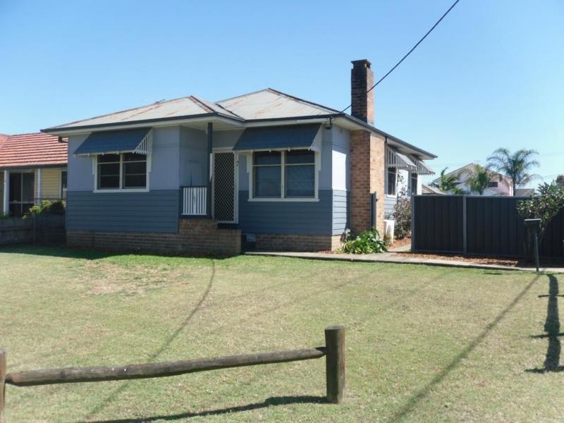 2 Lambert Street, Cessnock NSW 2325
