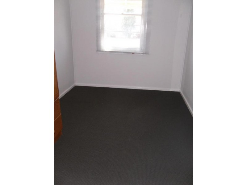 2 Lambert Street, Cessnock NSW 2325