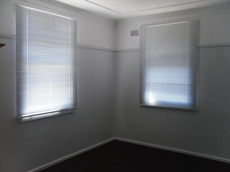 2 Lambert Street, Cessnock NSW 2325