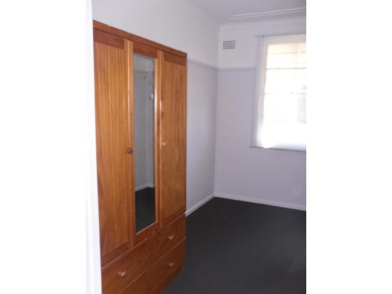 2 Lambert Street, Cessnock NSW 2325