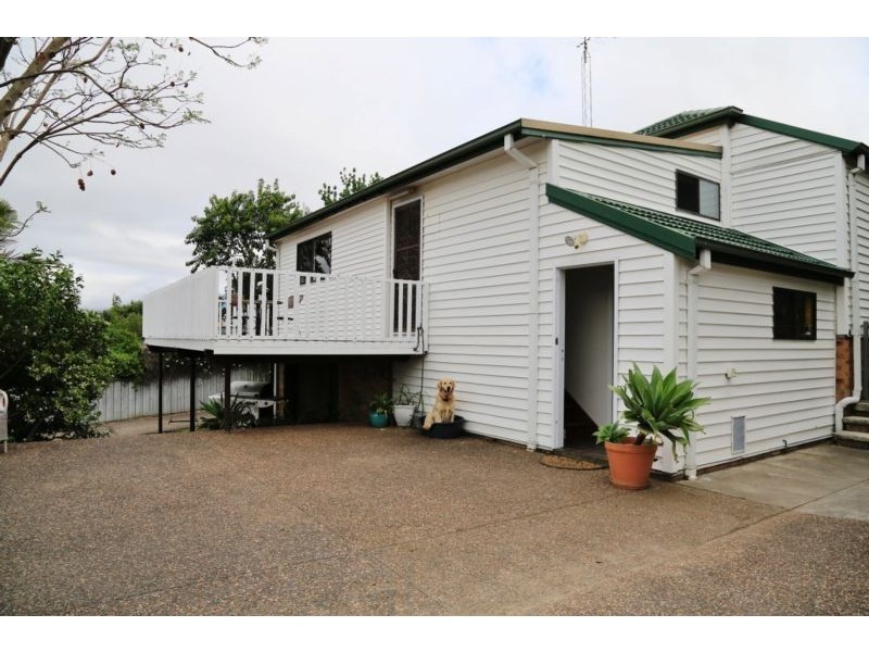 13 Cooper Street, Cessnock NSW 2325