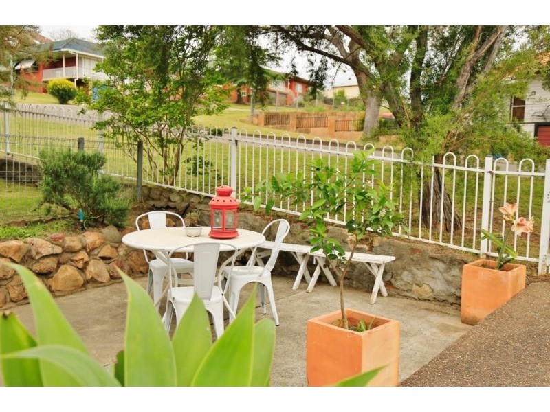 13 Cooper Street, Cessnock NSW 2325