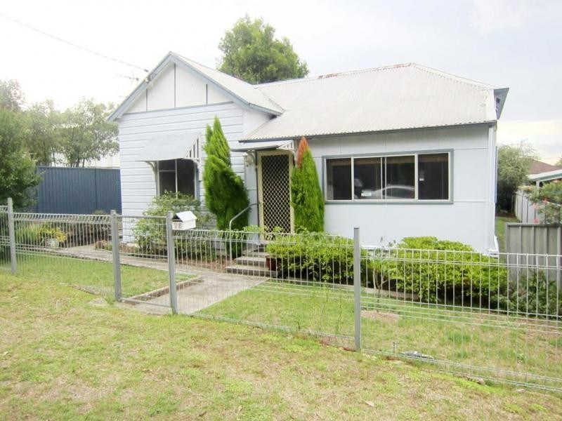 73 Hospital Road, Weston NSW 2326