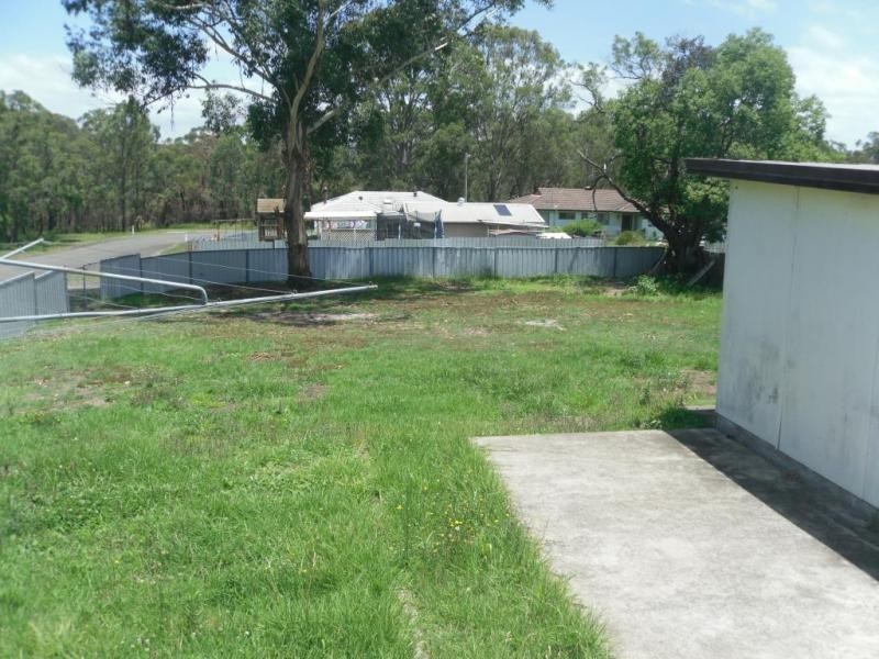 2 Neath Street, Pelaw Main NSW 2327