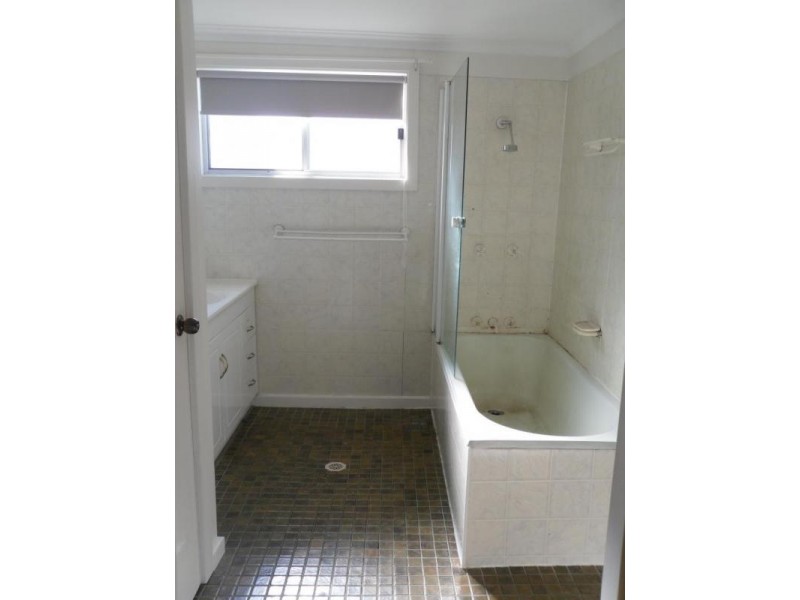 65 Abermain Street, Pelaw Main NSW 2327