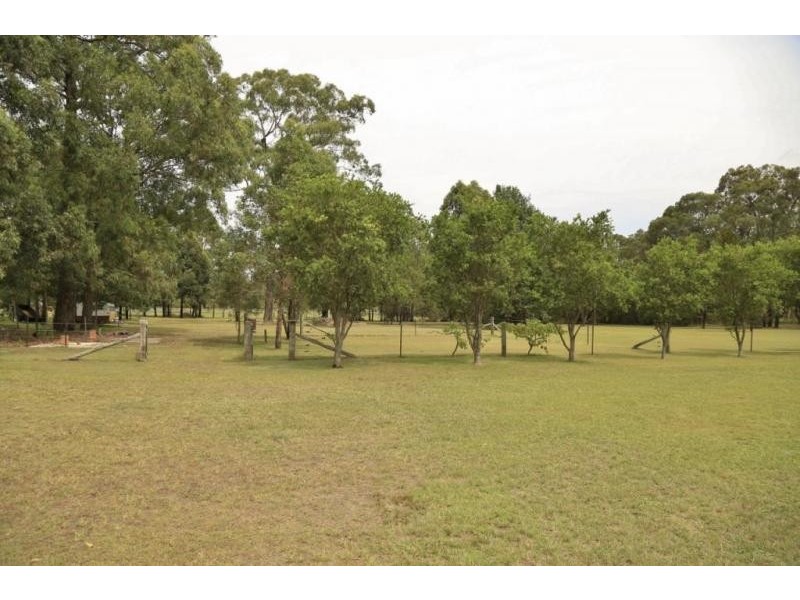 237 Maitland Road, Mulbring NSW 2323