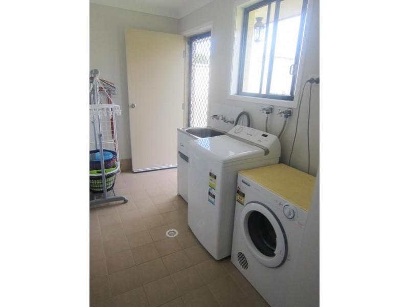 90 Main Road, Heddon Greta NSW 2321