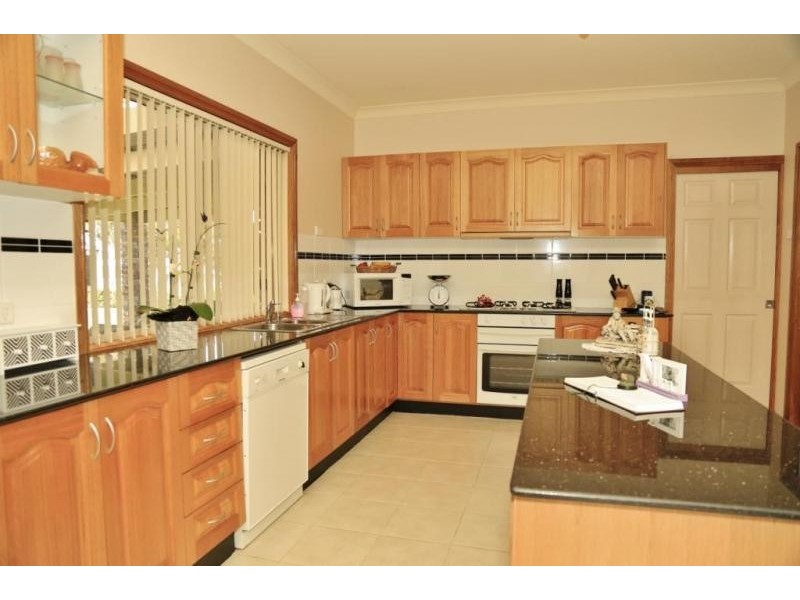 73 Forbes Crescent, Cliftleigh NSW 2321