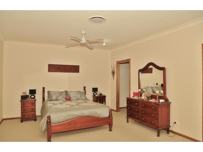73 Forbes Crescent, Cliftleigh NSW 2321