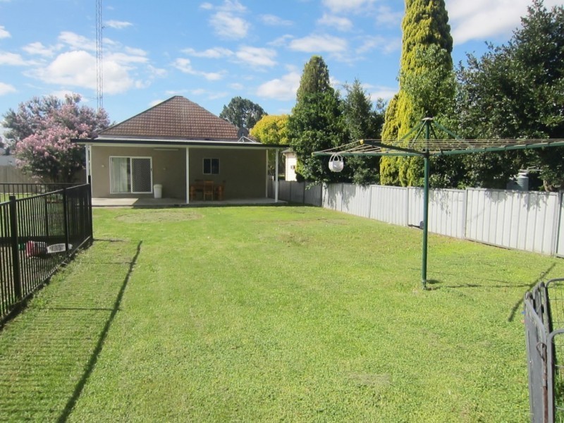 24 Second Street, Weston NSW 2326