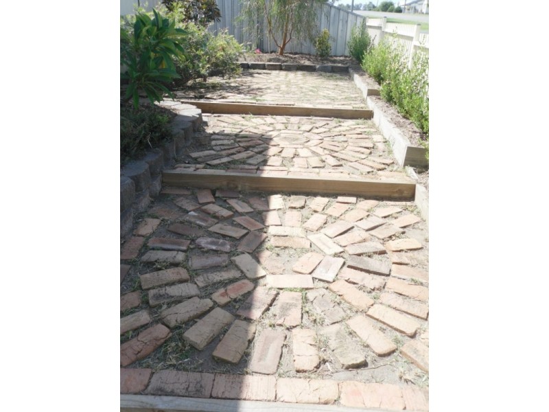 16 Weston Street, Weston NSW 2326