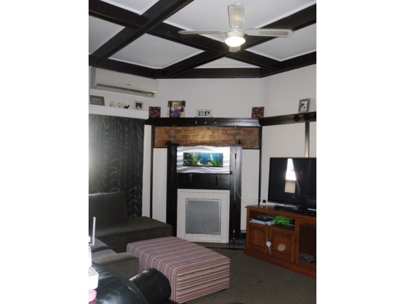 16 Weston Street, Weston NSW 2326