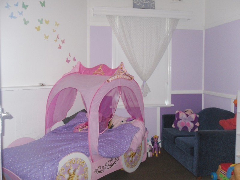 16 Weston Street, Weston NSW 2326