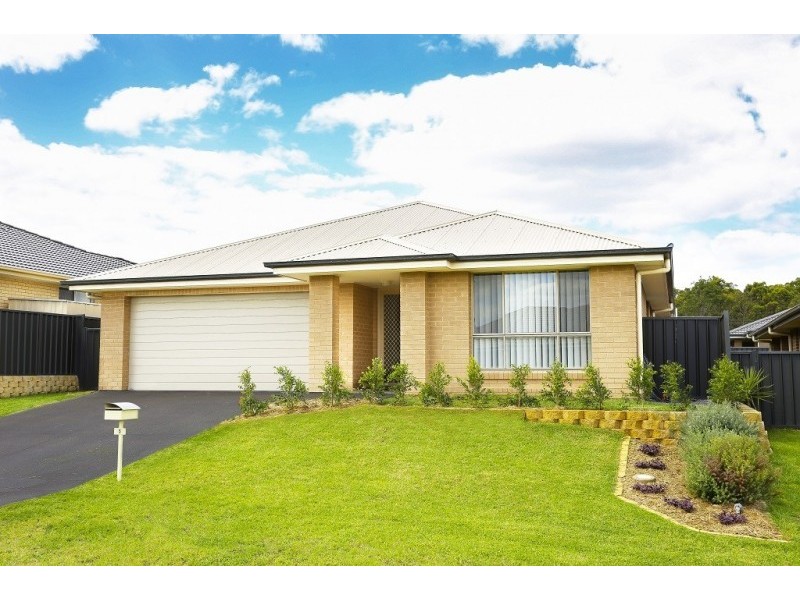 5 Undercliff Street, Cliftleigh NSW 2321