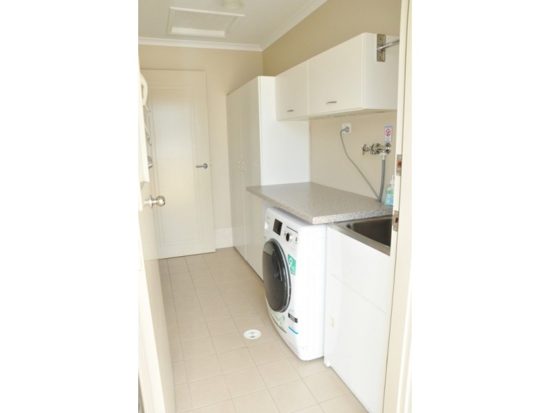 13 Kookaburra Close, Weston NSW 2326