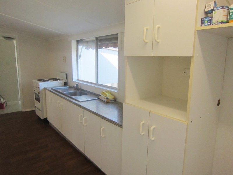 8 Gillies Street, Kurri Kurri NSW 2327