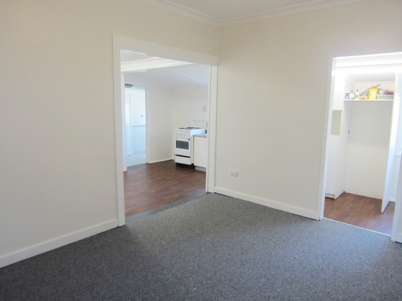 8 Gillies Street, Kurri Kurri NSW 2327