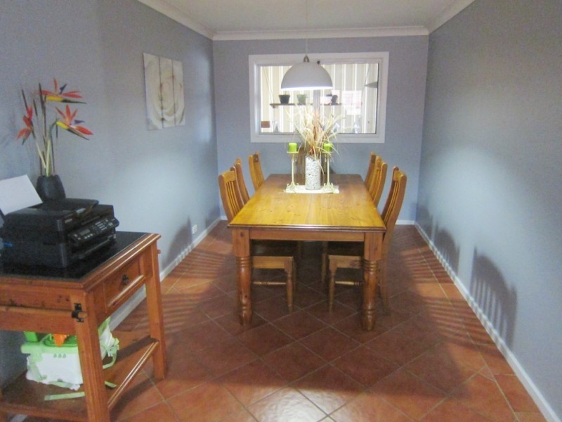 86 Cessnock Road, Weston NSW 2326