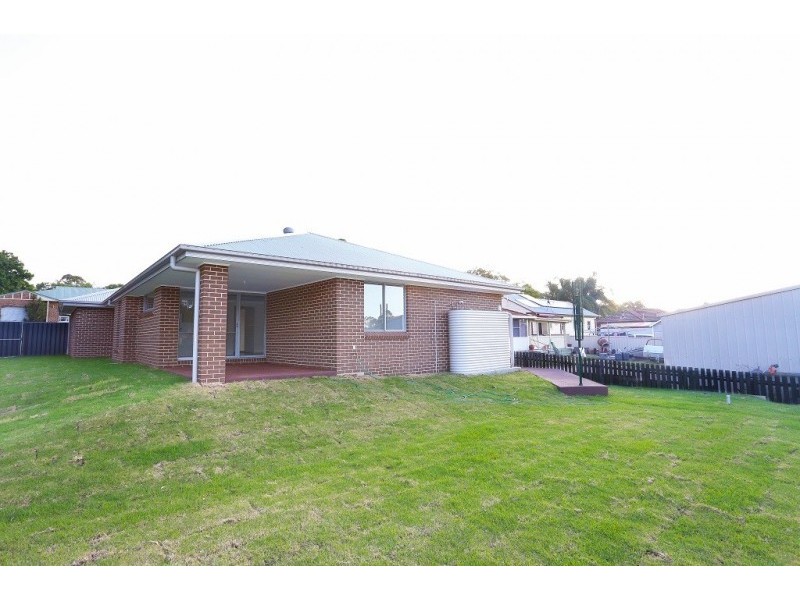 19 Reid Street, North Rothbury NSW 2335