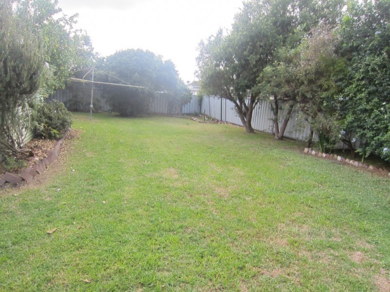 17 Second Street, Weston NSW 2326
