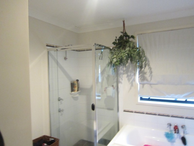 10 Tomalpin Street, Kearsley NSW 2325