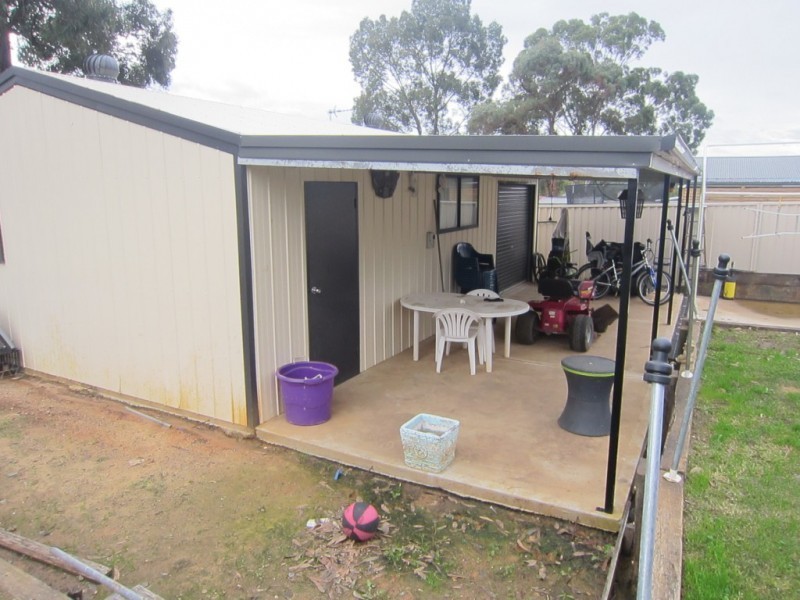 10 Tomalpin Street, Kearsley NSW 2325