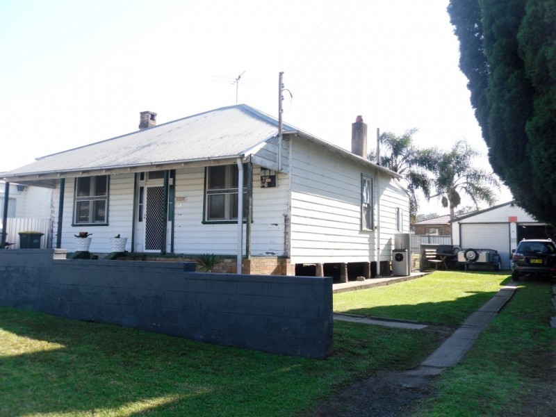 21 Eighth Street, Weston NSW 2326