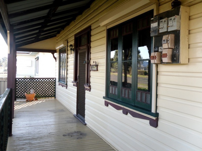 64 Mount View Road, Cessnock NSW 2325