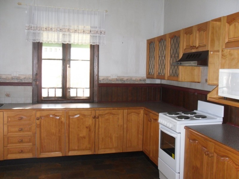 64 Mount View Road, Cessnock NSW 2325