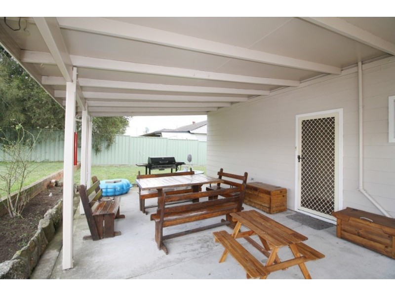 76 Adams Street, Heddon Greta NSW 2321