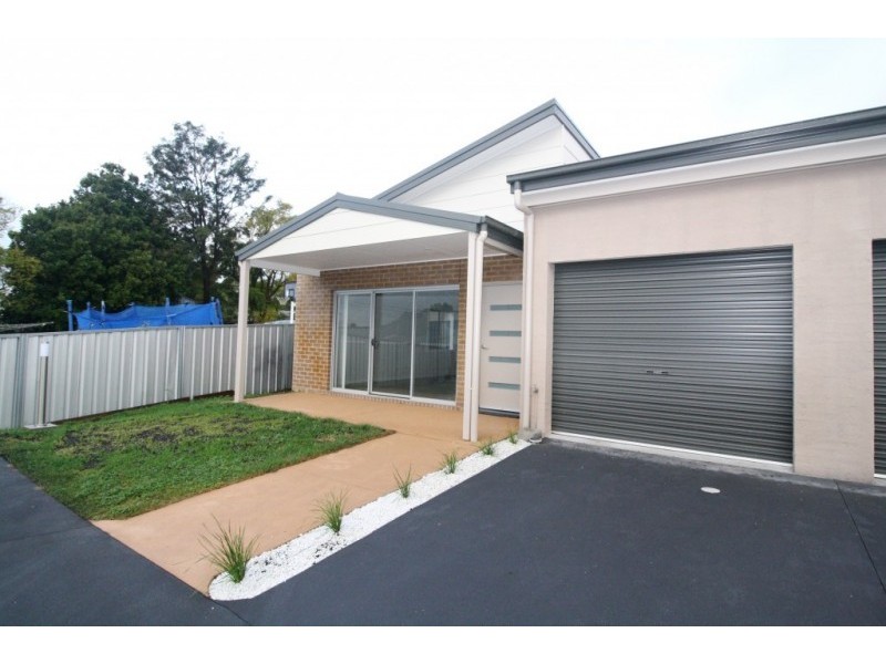 2/68 Brunker Street, Kurri Kurri NSW 2327