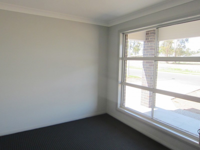 8 Traders Way, Heddon Greta NSW 2321