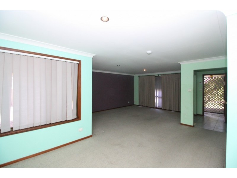 43 First Street, Weston NSW 2326