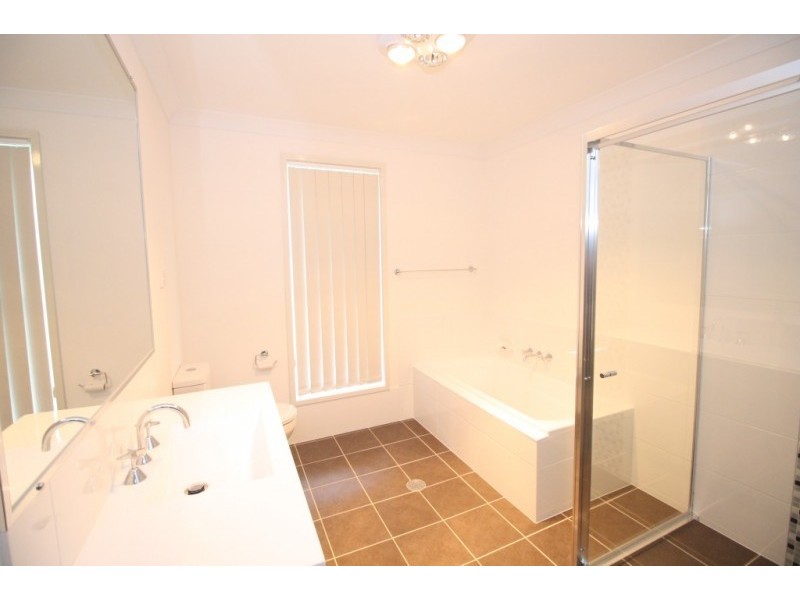 3B (5) Grape Street, Branxton NSW 2335