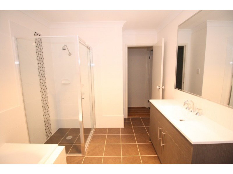 3B (5) Grape Street, Branxton NSW 2335