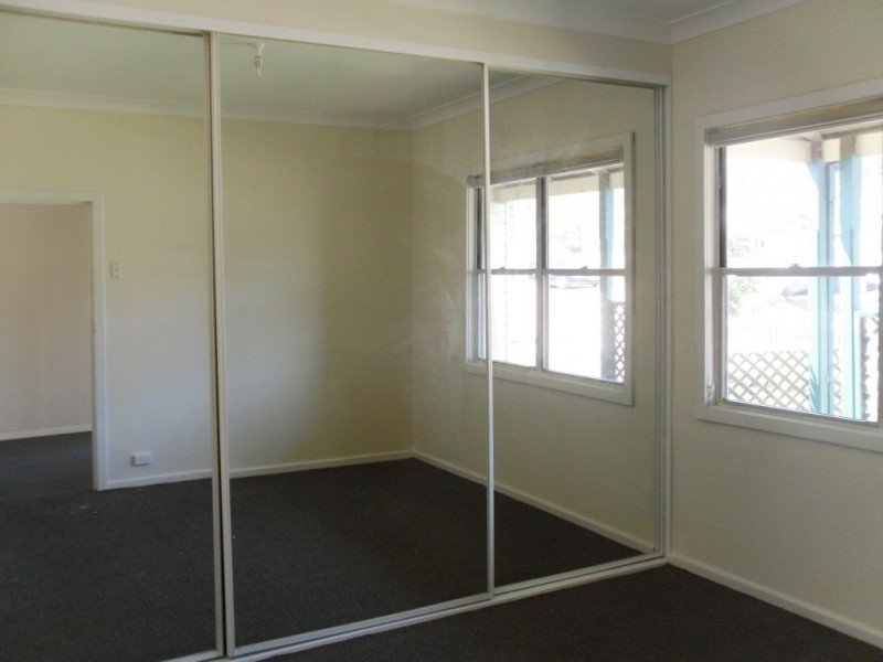 24 Wollombi Road, Cessnock NSW 2325