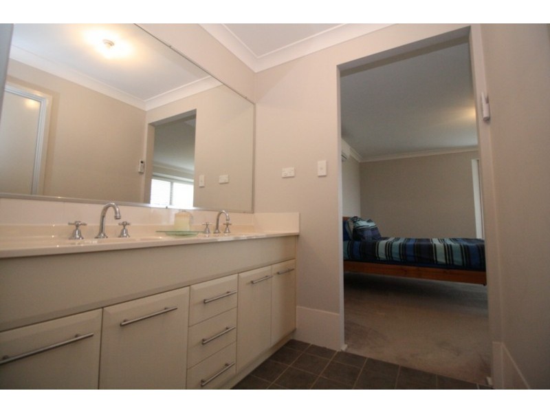 92 Forbes Crescent, Cliftleigh NSW 2321