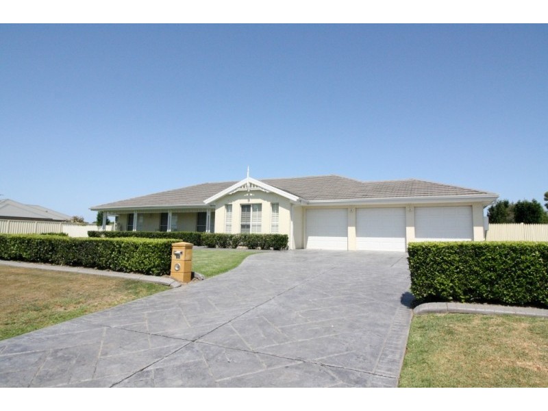 68 Forbes Crescent, Cliftleigh NSW 2321