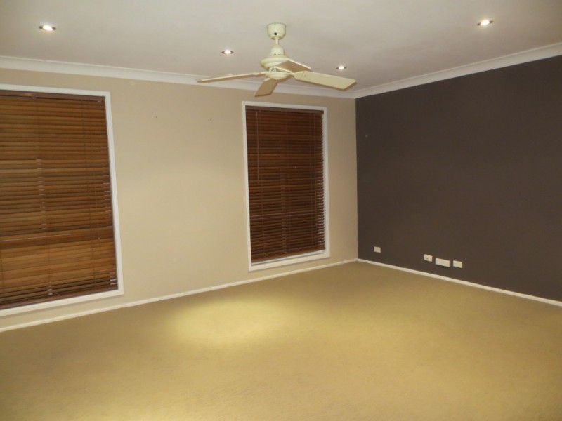 53 Adams Street, Heddon Greta NSW 2321