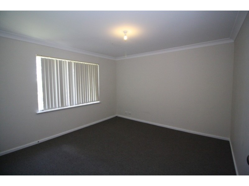 11 Millfield Street, Kearsley NSW 2325