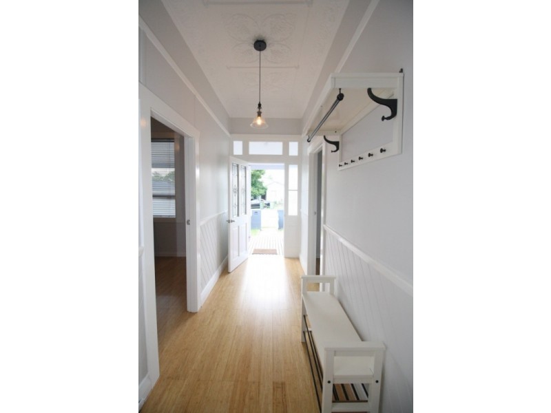 21 Eighth St, Weston NSW 2326